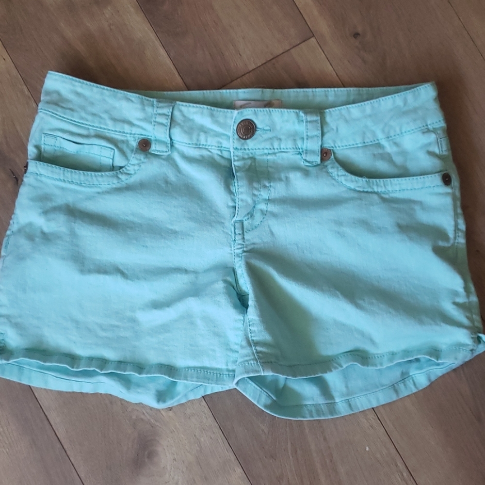 Seven7 mint green shorts